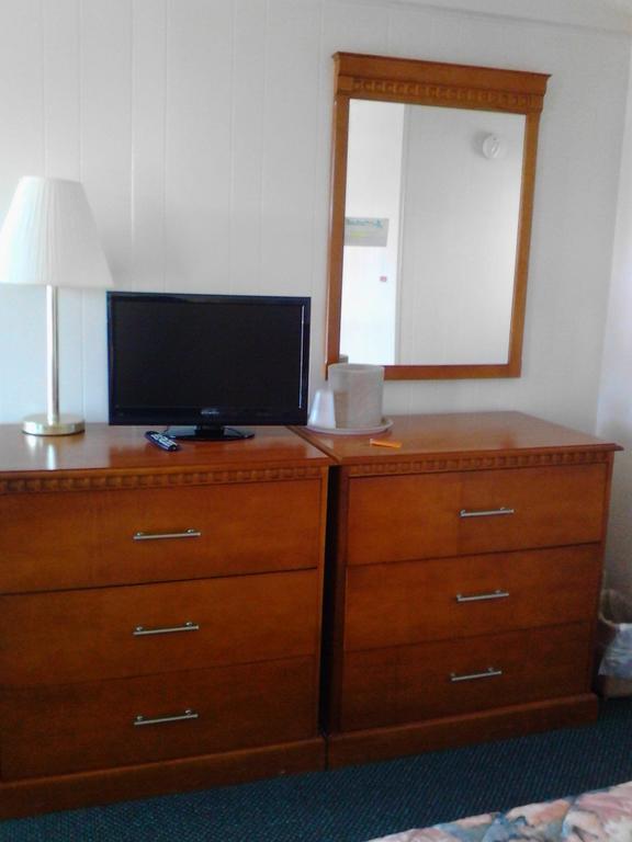 Fish Tales Boardwalk Inn & Ocean Mecca Motel Ocean City Ruang foto