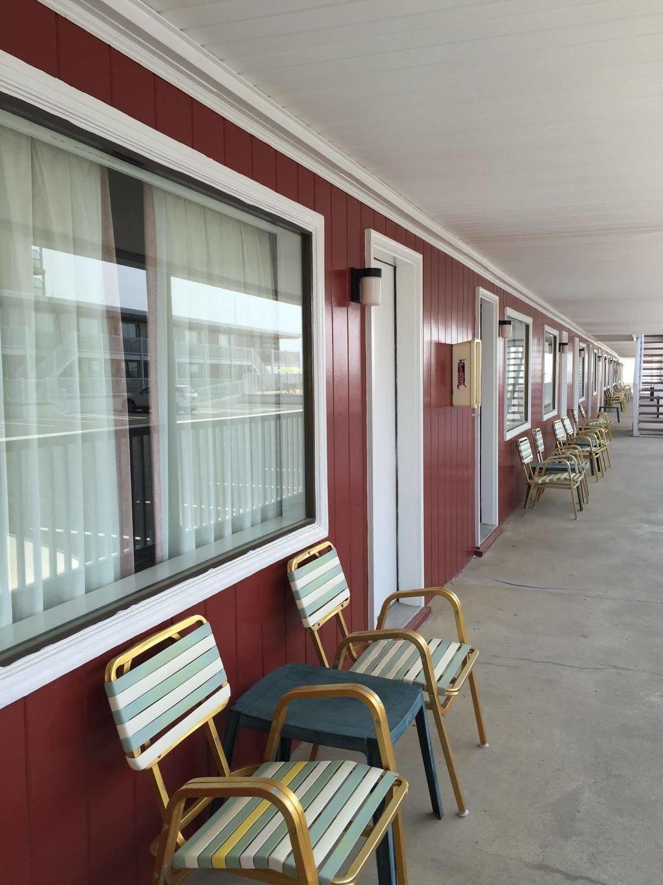 Fish Tales Boardwalk Inn & Ocean Mecca Motel Ocean City Bagian luar foto